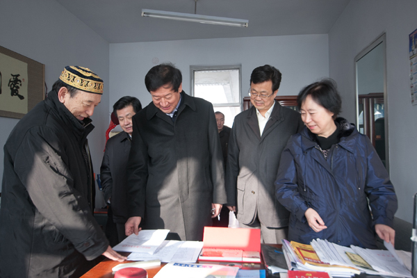 潘利国副省长到朝阳市调研民族伟德体育(中国)官网